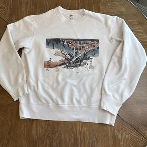Uniglo Sweatshirt